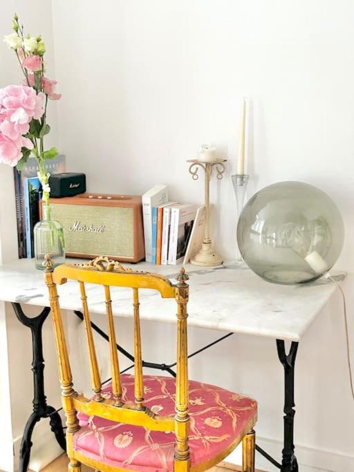 Charming Studio In A Courtyard In Paris Exterior foto